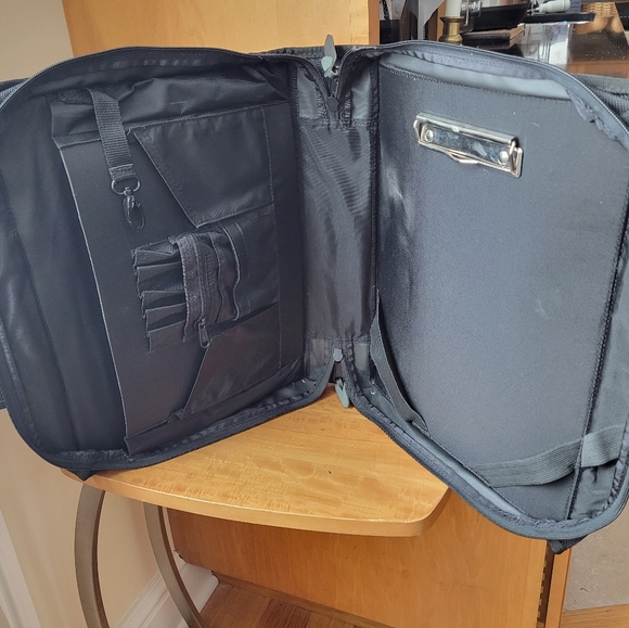 Duluth Trading Co. Brief Case - Picture 3 of 11